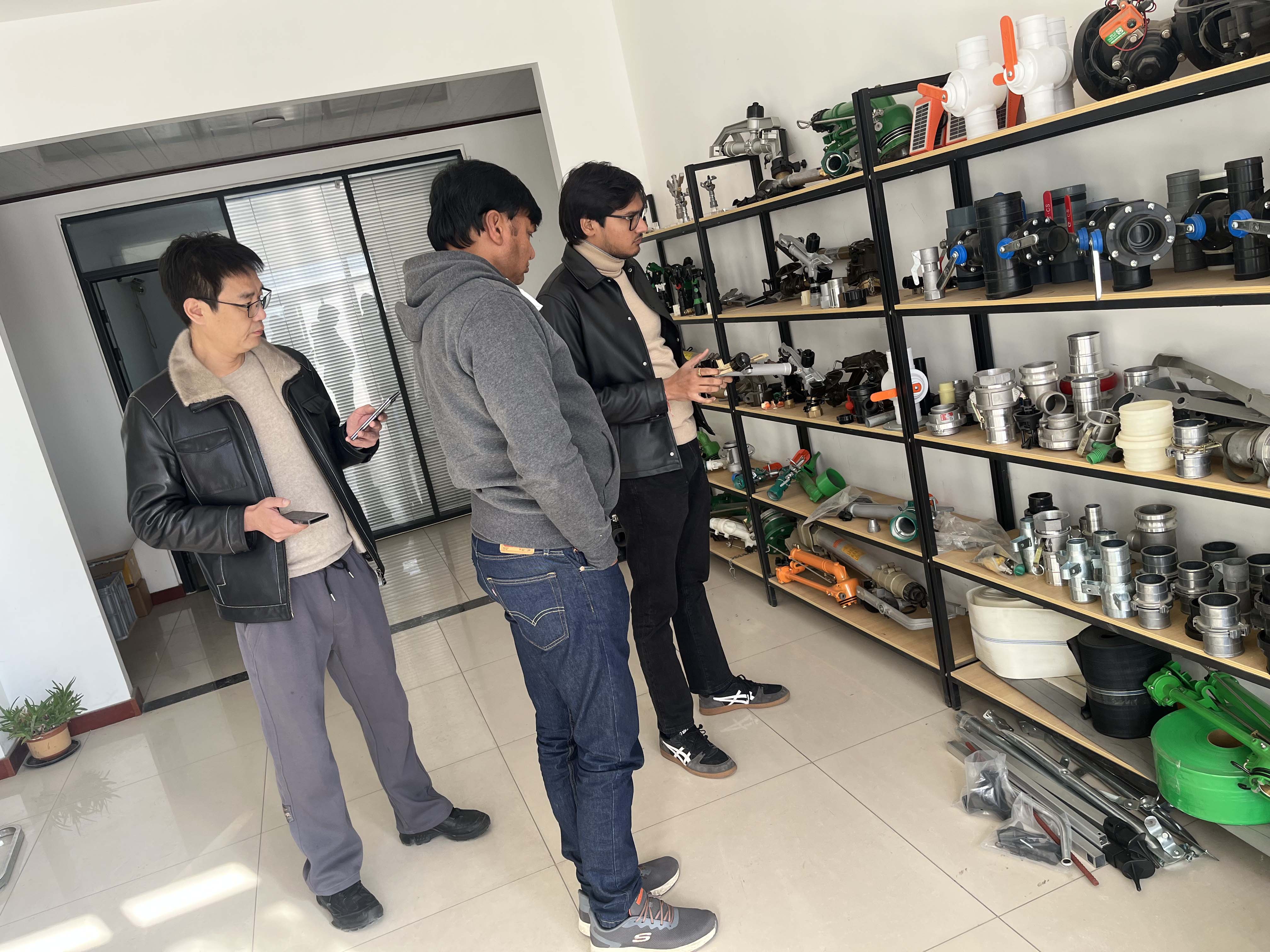 山东NS40 涡轮喷枪获客户青睐 洽谈批量合作